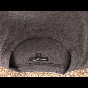 Cropped brandy Melville sweater top